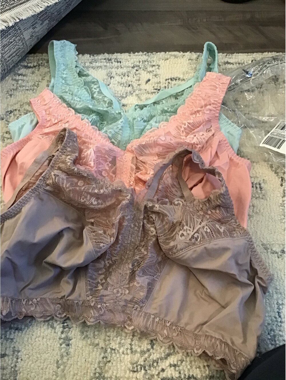 Breezies soft support 2x, set of 3 bras, wirefree, unlined, new